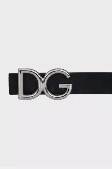 Black belt with silver logo
