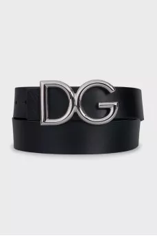 Black belt with silver logo