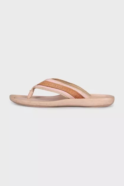 Flip-flops with the brand logo