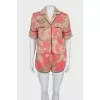 Silk suit consisting of a shirt and shorts
