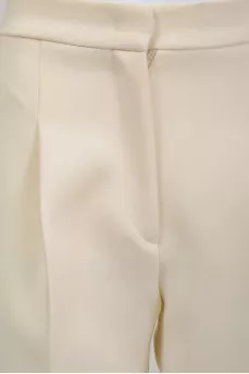 Classic pants with pockets