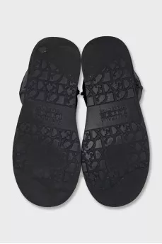 Insulated black ugg boots