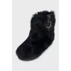 Boots made of natural wool