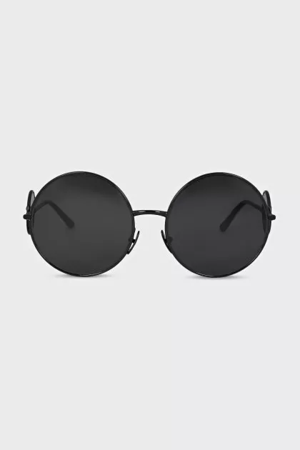 Round sunglasses with logo