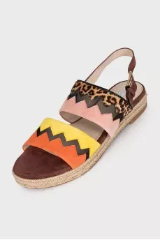 Suede sandals with animal print