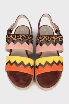 Suede sandals with animal print