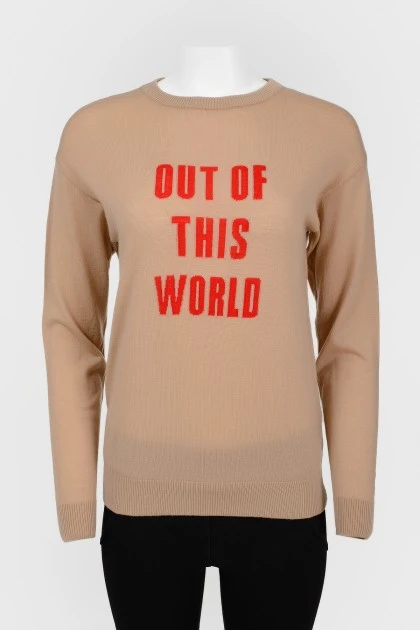 Jumper with red inscription