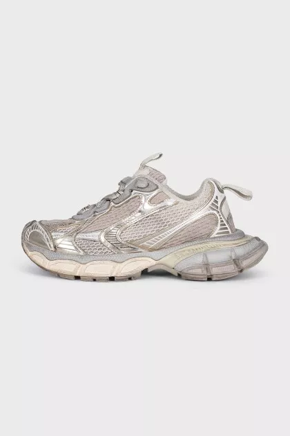 3XL distressed sneakers