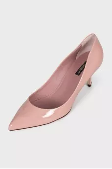 Patent leather kitten heel pumps