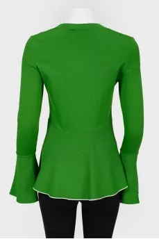 Basque sweater and flared sleeves