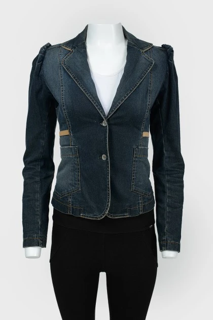 Fitted denim jacket with belt