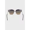 Gradient sunglasses with purple frames