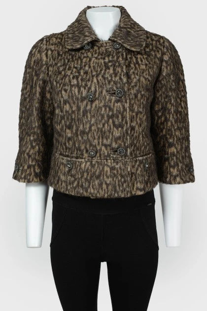 Jacket shortened with metal buttons