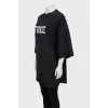 Black oversized T-shirt