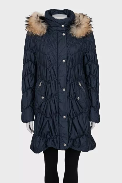 Long jacket decorated with fur