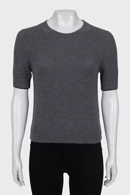 Slim-fit grey t-shirt