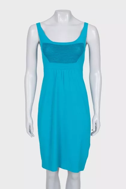 Fitted dress with a decorative insert