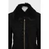 Straight sheepskin coat with a fur collar