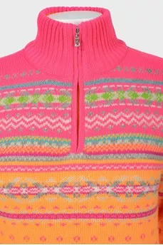 Sweater with a high throat with a zipper