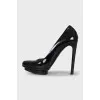 Eva patent leather heeled shoes
