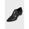 Leather shoes with velcro