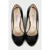 Patent leather wedge shoes
