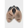 Patent leather wedge shoes