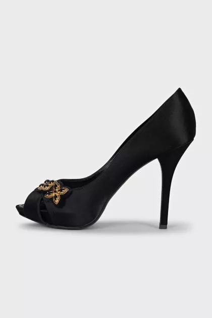 Black fabric shoes with rhinestones