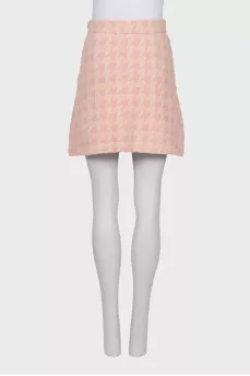 Pink skirt with patch pockets