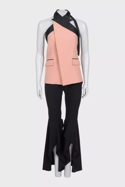 A suit of frilled trousers and a vest