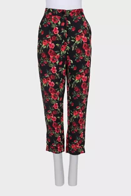 Tapered trousers with a floral print