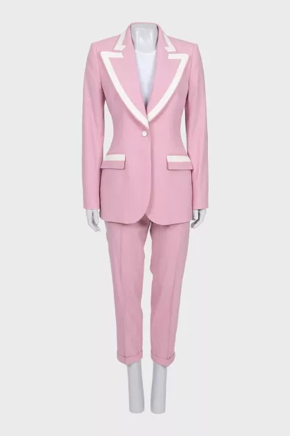 Pink suit with straight-leg trousers