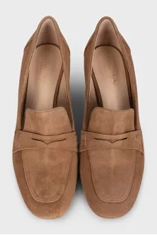 Suede shoes with a metallic heel