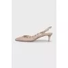 Leather shoes with signature Rockstud embellishment