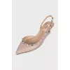 Leather shoes with signature Rockstud embellishment