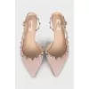 Leather shoes with signature Rockstud embellishment