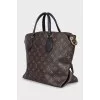 Flower tote in signature print