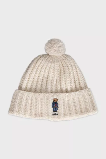 Men's knitted hat with embroidery