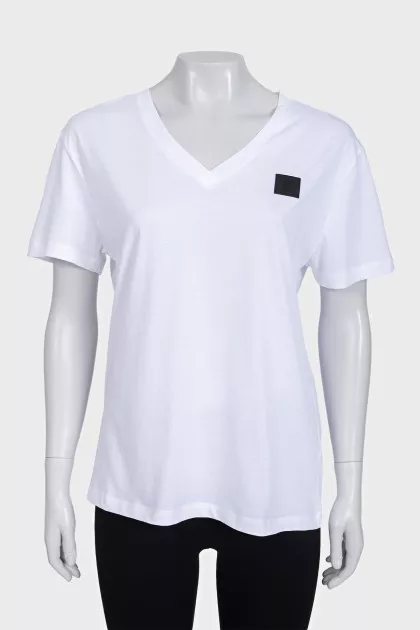 Straight fit logo t-shirt with tag