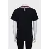Straight T-shirt decorated with sequins