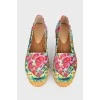 Espadrille with a bright floral print