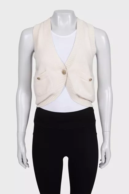 Cashmere vest with signature buttons
