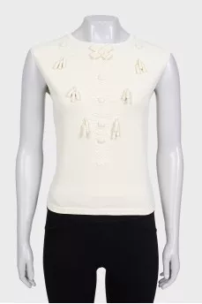 White T-shirt with patches