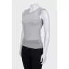 Gray cardigan with a T-shirt