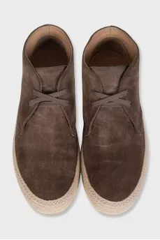 Men's brown suede boots