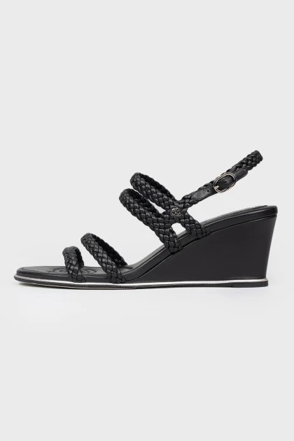 Wicker sandals on a wedge