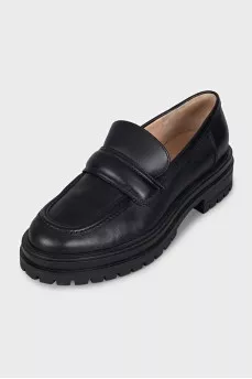 Black leather round toe loafers