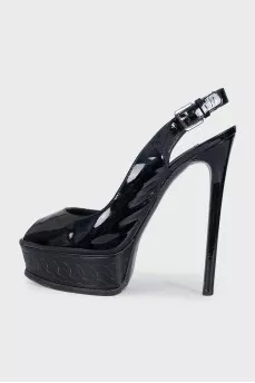 Patent leather sandals made of black leather