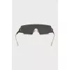 Gold sunglasses with gradient lenses