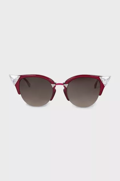 Red sunglasses decorated with crystals